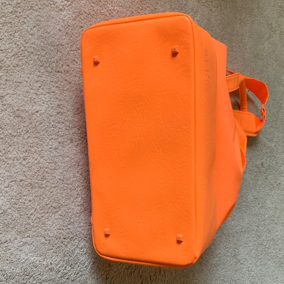 BEIS Mini Weekender Bag - Picture 3 of 8